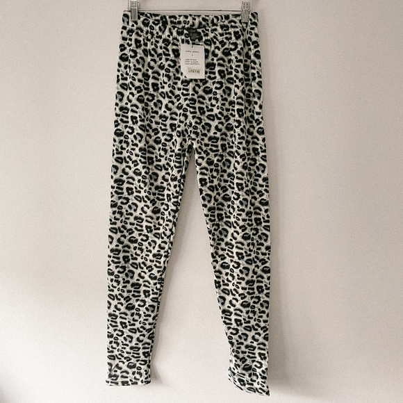 Fleece Lined Animal Print Winter Leggings - Picture 1 of 5